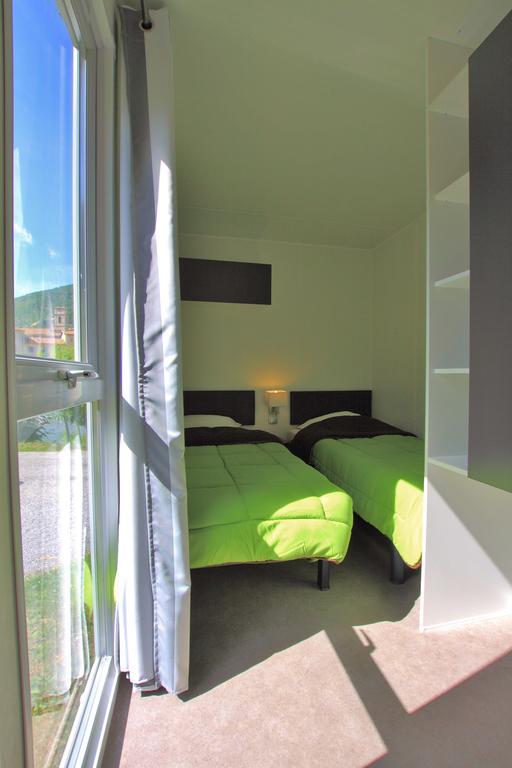 Camping Lou Gourdan Hotel Puget-Théniers Exterior foto