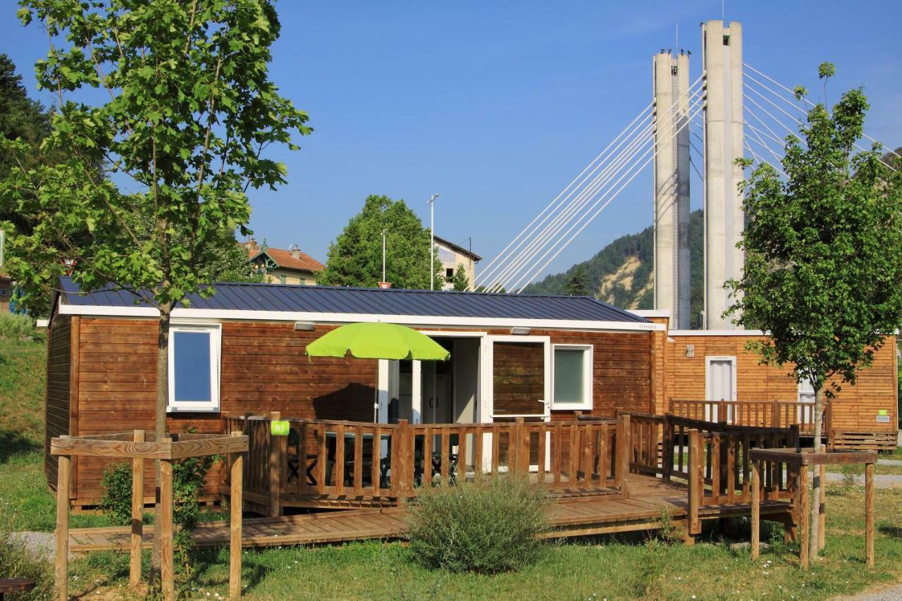 Camping Lou Gourdan Hotel Puget-Théniers Exterior foto