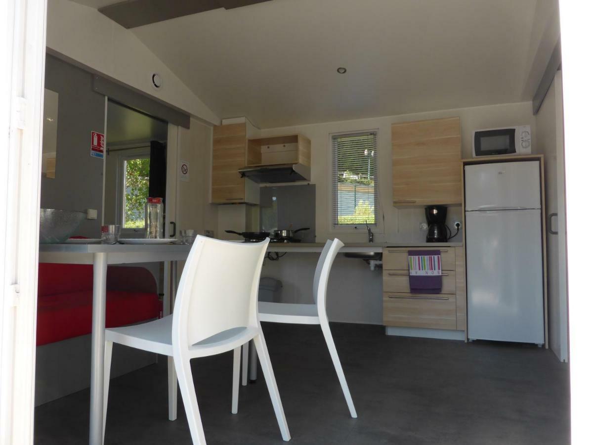 Camping Lou Gourdan Hotel Puget-Théniers Exterior foto